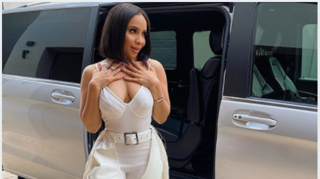 Thulisile Phongolo shares picture of her beautiful car on social media